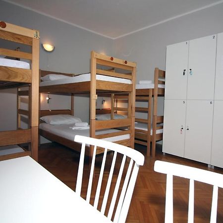 Hostel Marko Tisno Eksteriør bilde
